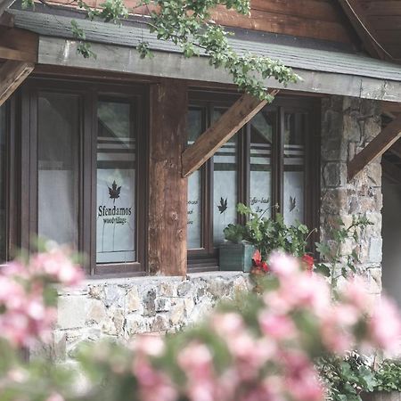Sfendamos Wood Village Naousa  Eksteriør billede