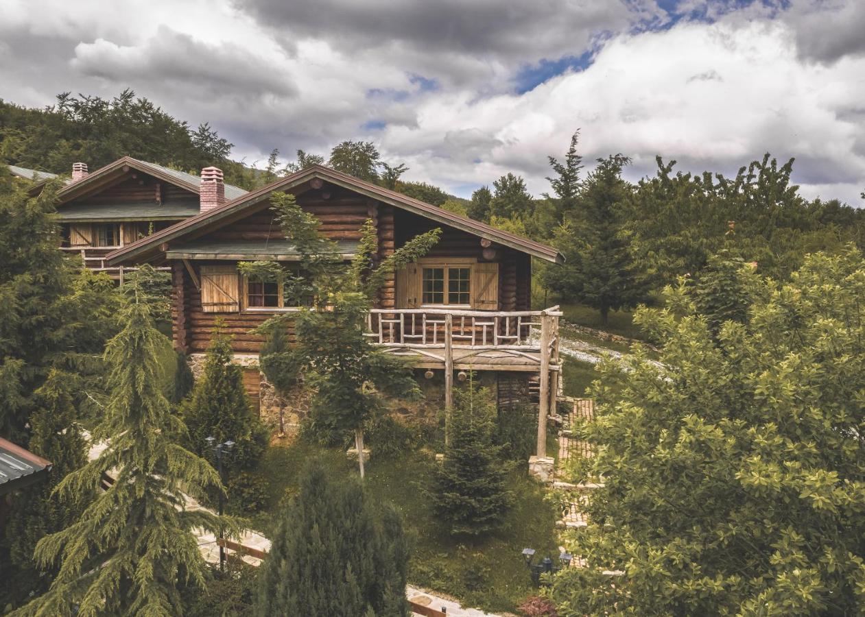 Sfendamos Wood Village Naousa  Eksteriør billede